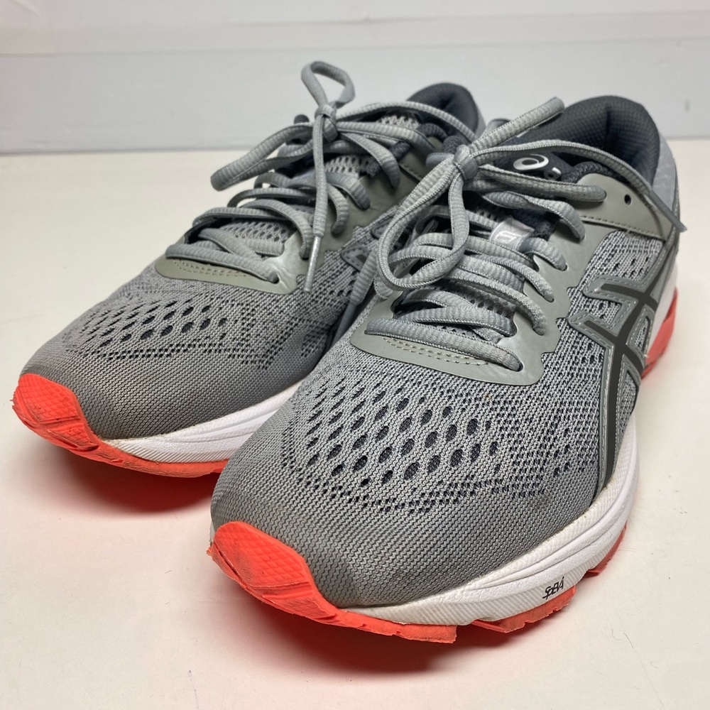 ASICS GT 1000 running shoes